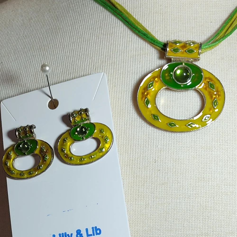 Lime Green Enameled Necklace And Earring Set